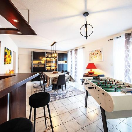 La Coquette ! Maison Au Coeur De La Bresse Avec Veranda Barbecue Garage Baby-Foot Et Barre De Son ภายนอก รูปภาพ