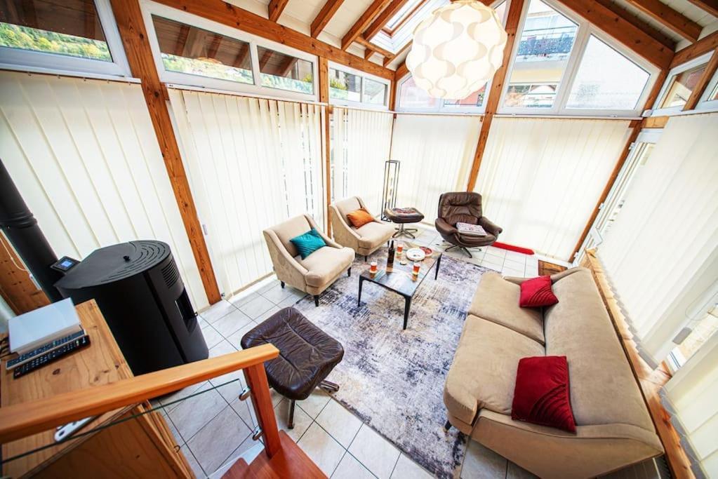 La Coquette ! Maison Au Coeur De La Bresse Avec Veranda Barbecue Garage Baby-Foot Et Barre De Son ภายนอก รูปภาพ