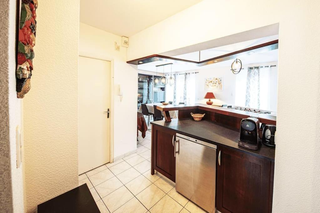 La Coquette ! Maison Au Coeur De La Bresse Avec Veranda Barbecue Garage Baby-Foot Et Barre De Son ภายนอก รูปภาพ